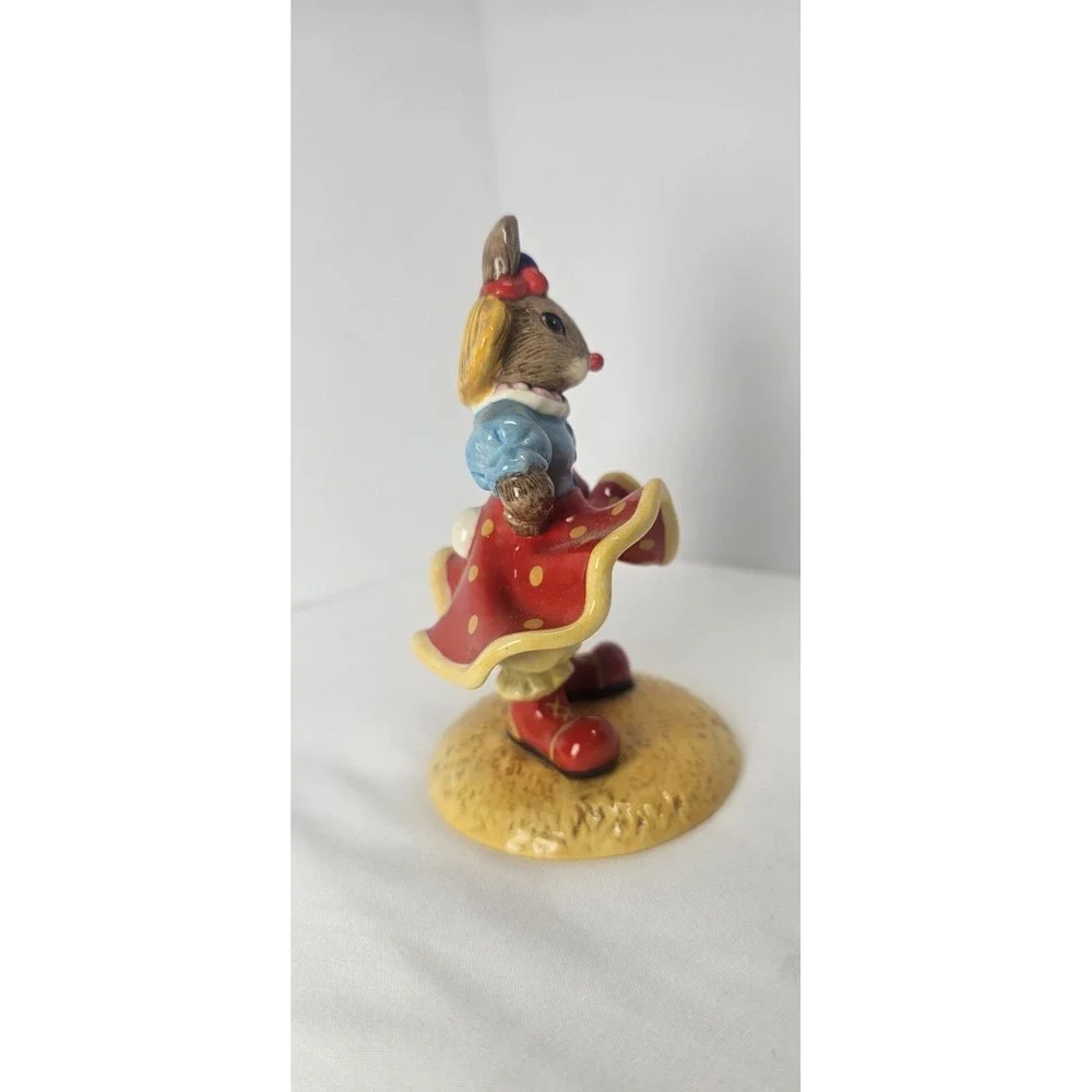 Royal Doulton Bunnykins Clarissa the Clown Figurine 25th Anniversary China